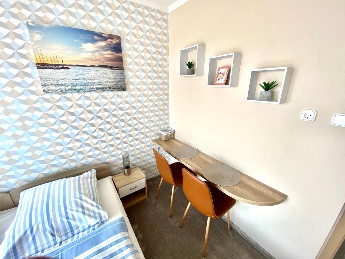 Aqua Blue Apartmanok - Siofok Exterior photo
